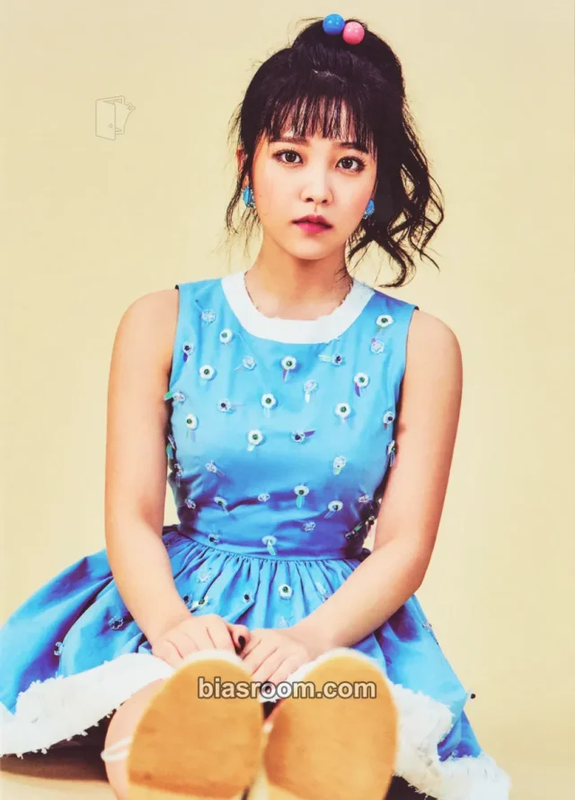 Red Velvet - Yeri - Rookie Album postcard postcard set merch