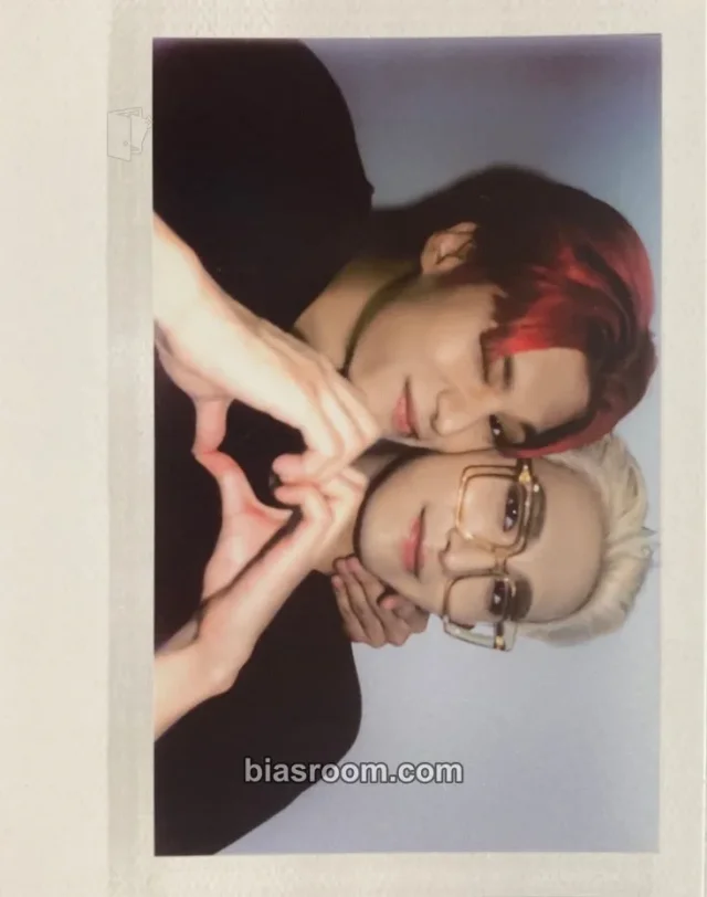 ATEEZ - Hongjoong & Yeosang - The Fellowship : Break The Wall in Seoul DVD/Blu-Ray Other bluray version bluray inclusion polaroid unit photocard