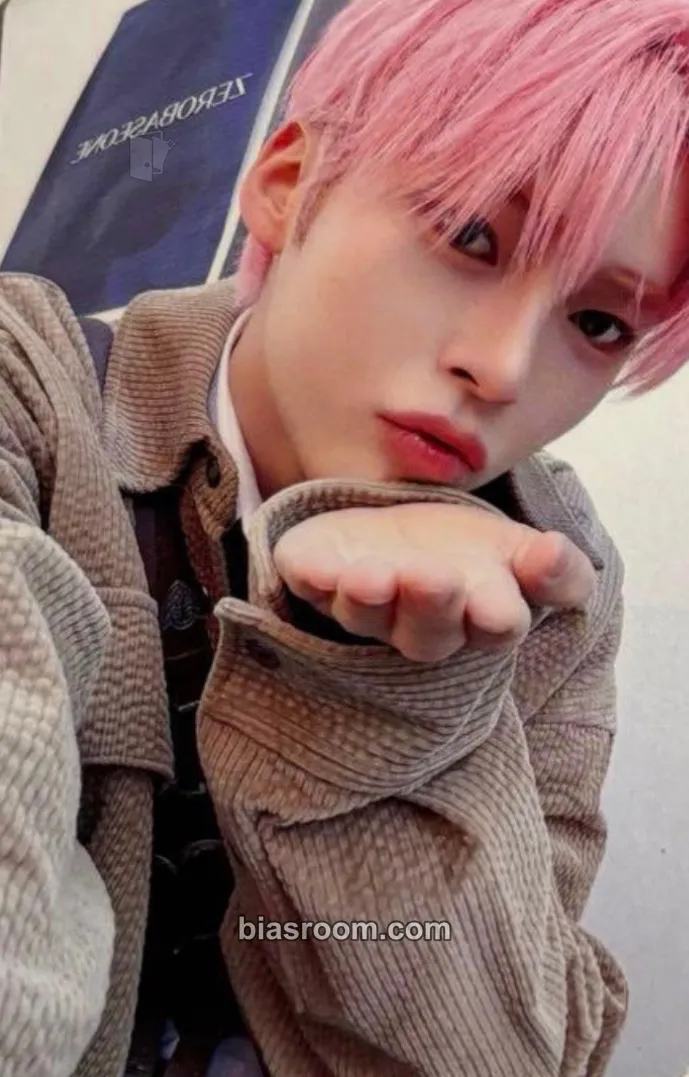 Hanbin Prezent Photocard - ZEROBASEONE - ZEROBASEONE K-pop photocard
