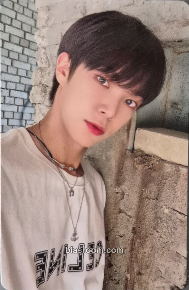 VERIVERY - Dongheon - Series 'O' Round 2 : Hole Album album photocard reality version
