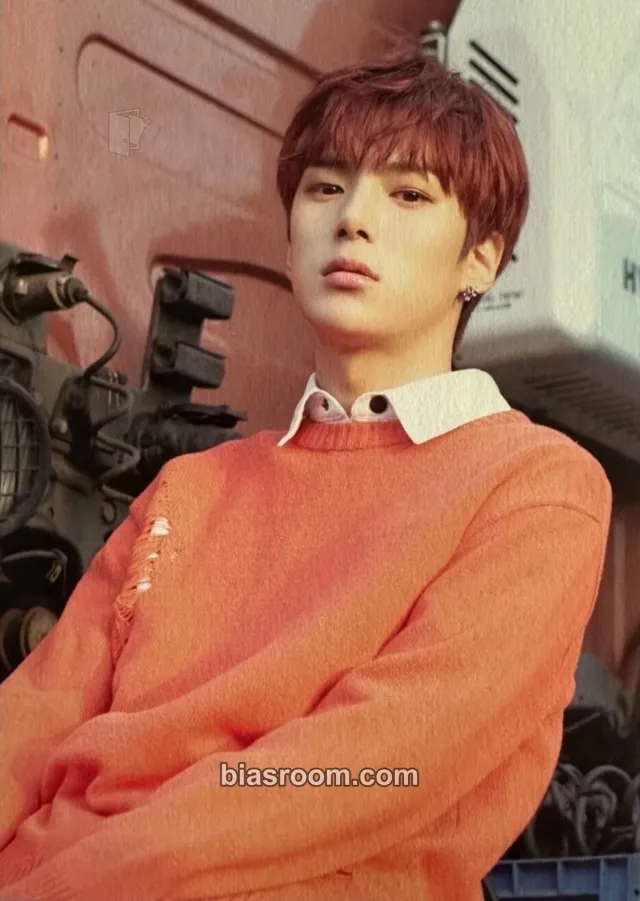 Minhyuk First World Tour Beautiful Photocard - MONSTA X - MONSTA X K-pop photocard