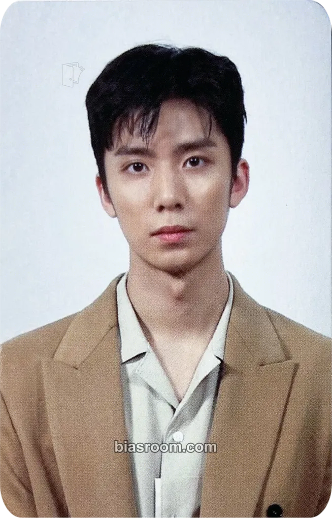 Hwiyoung 2021 Season's Greetings Photocard - SF9 - SF9 K-pop photocard