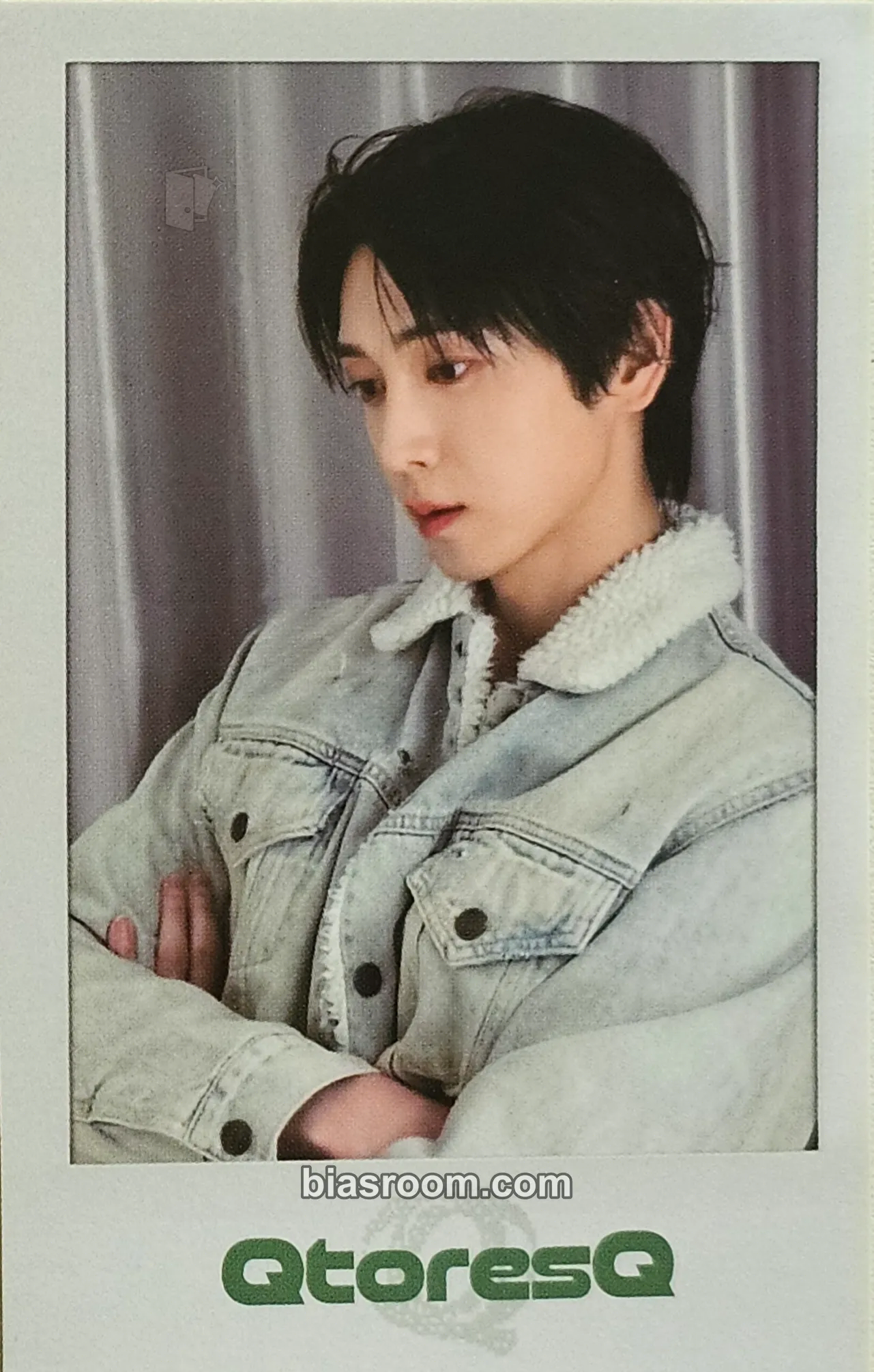 Jisung (ex. Love) QtoresQ (QQQ) Photocard - OnlyOneOf - OnlyOneOf K-pop photocard