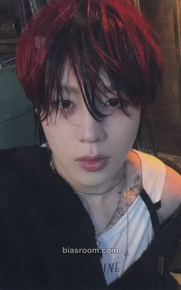Ha Sung Woon Strange World Photocard - Ha Sung Woon K-pop photocard