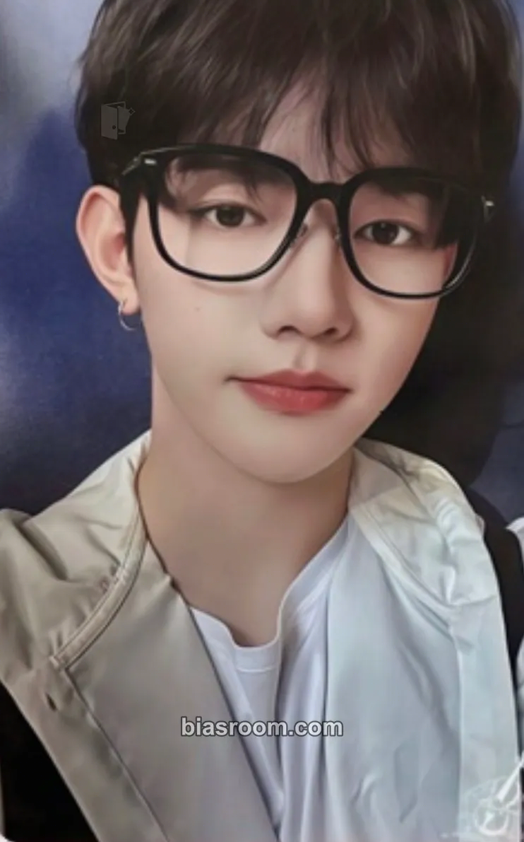 Hao Cinema Paradise Photocard - ZEROBASEONE - ZEROBASEONE K-pop photocard