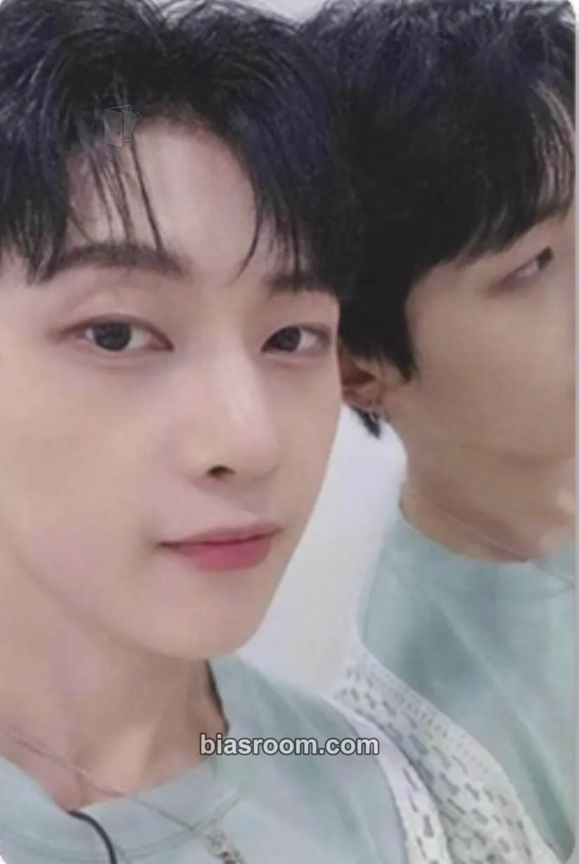 Matthew Cinema Paradise Photocard - ZEROBASEONE - ZEROBASEONE K-pop photocard