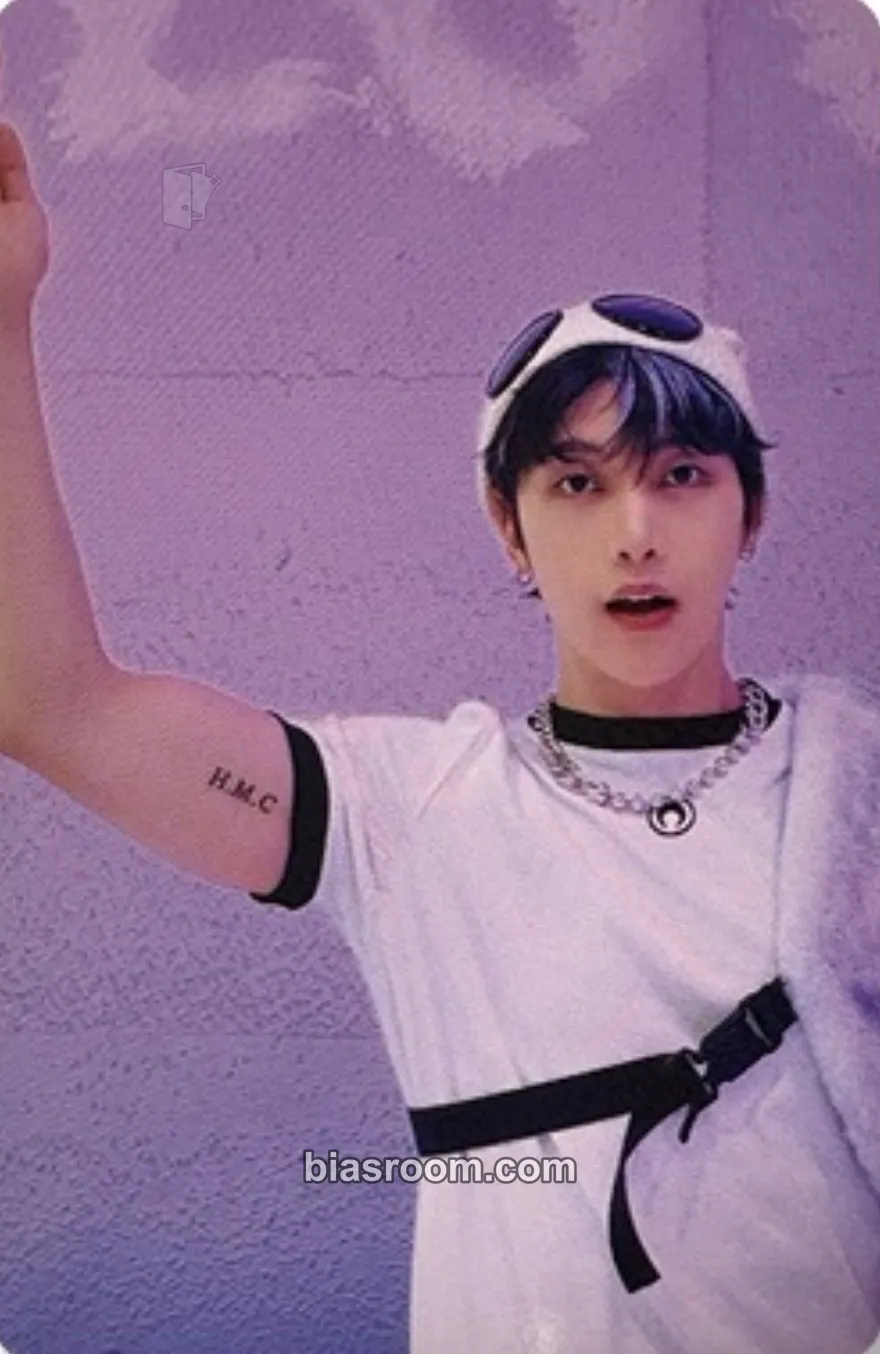 Matthew Cinema Paradise Photocard - ZEROBASEONE - ZEROBASEONE K-pop photocard