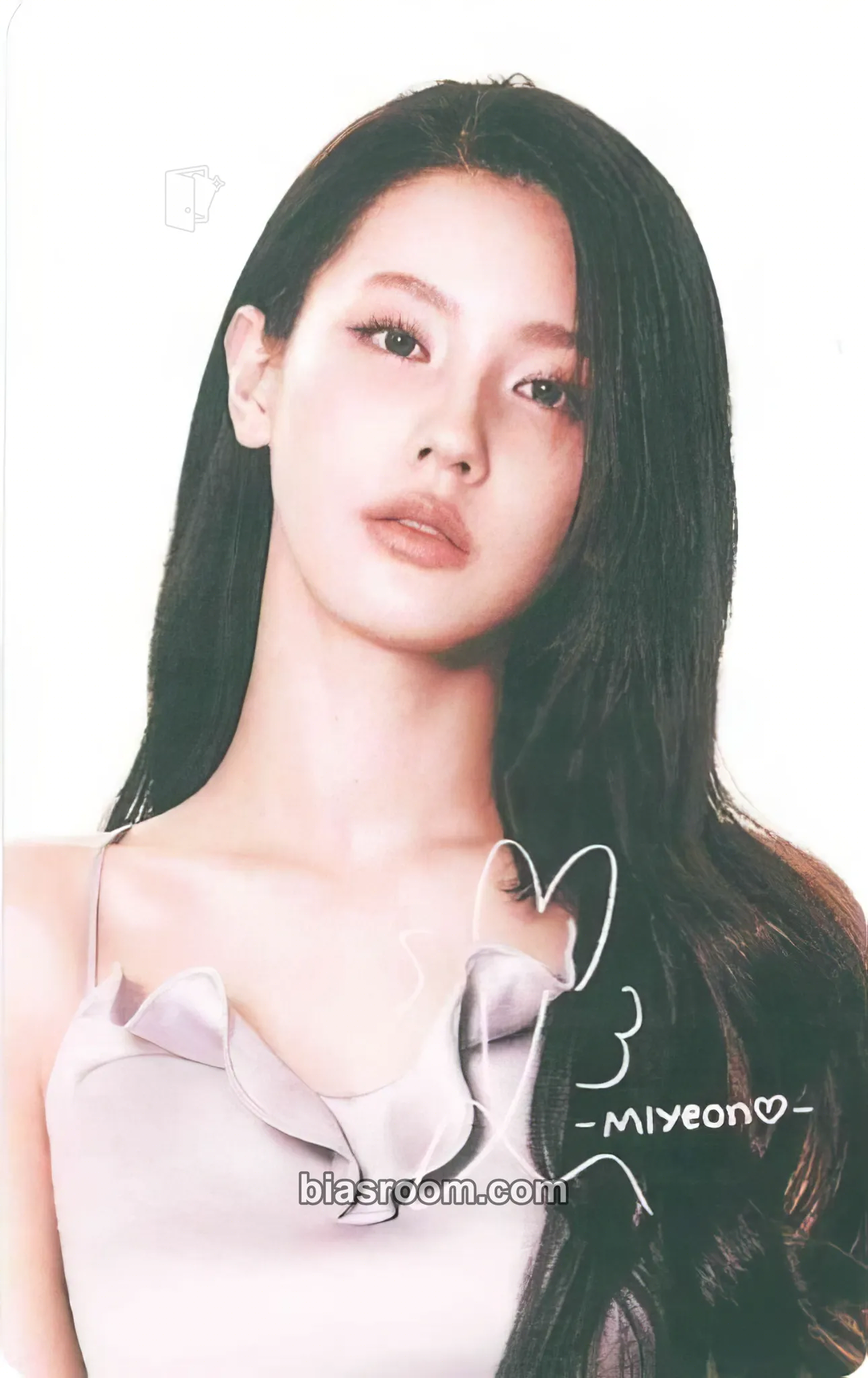 Miyeon Y Magazine Photocard - i-dle - i-dle K-pop photocard