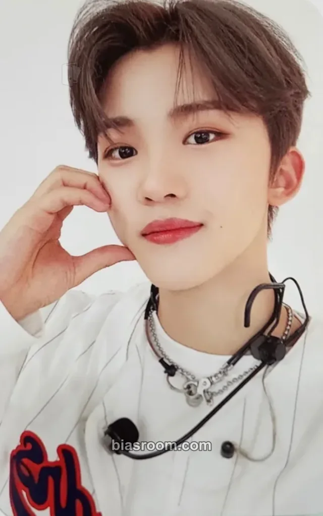 Dohyun LUN8 Continue? K-pop photocard
