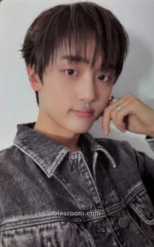 LUN8 - Jinsu - AWAKENING Album album photocard hip version