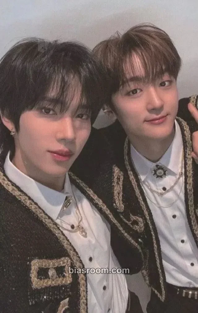LUN8 - Chael & Jinsu - BUFF Album album photocard unit photocard double-sided Visionscope version