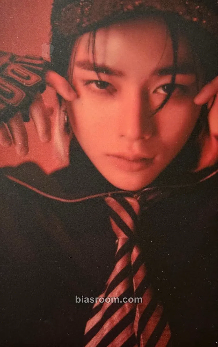 Hanbin THE CALM BEFORE THE STORM Photocard - Tempest - Tempest K-pop photocard