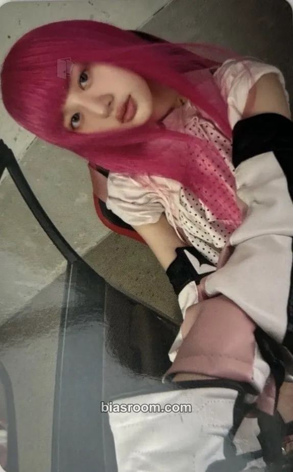 Minju NOT CUTE ANYMORE Photocard - ILLIT - ILLIT K-pop photocard