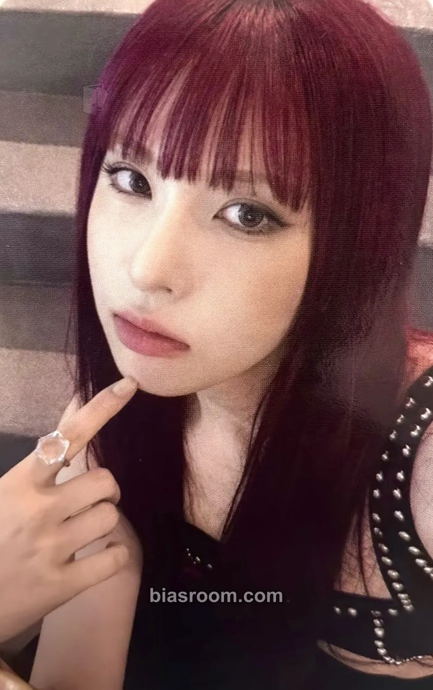 Bae Blue Valentine Photocard - NMIXX - NMIXX K-pop photocard