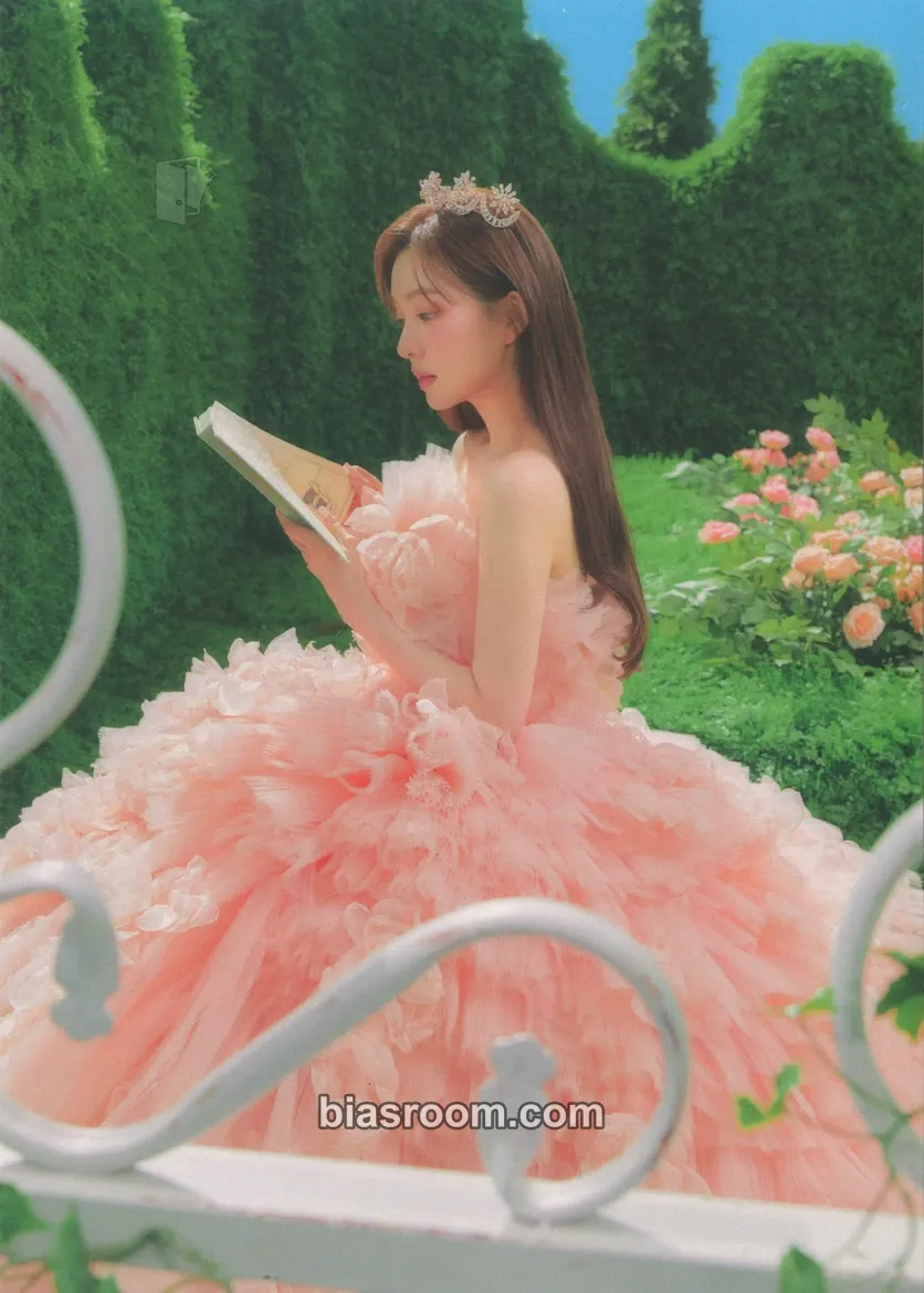 Irene The ReVe Festival 2022 – Feel My Rhythm Photocard - Red Velvet - Red Velvet K-pop photocard