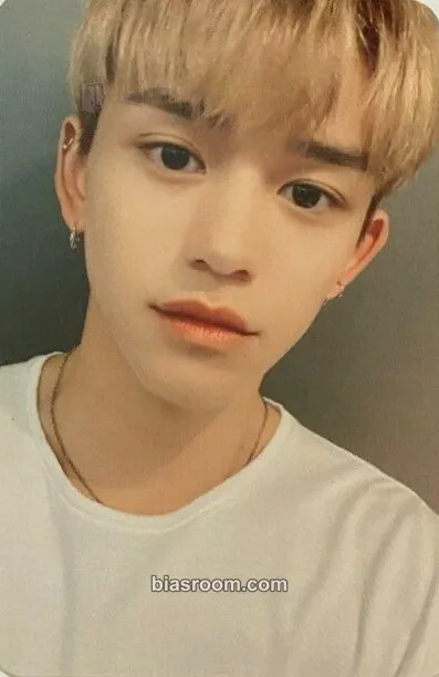 Lucas Awaken The World Photocard - WayV - WayV K-pop photocard