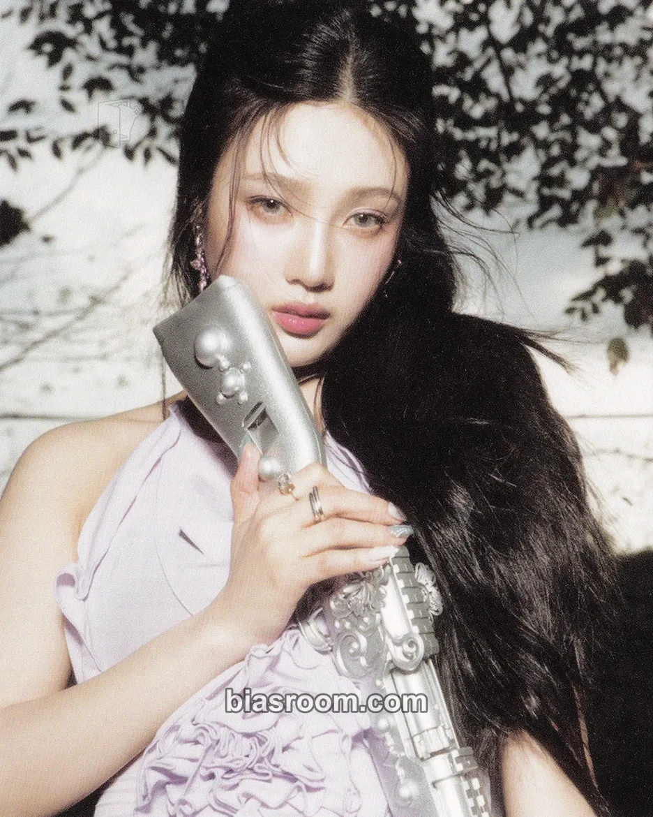Joy Chill Kill Photocard - Red Velvet - Red Velvet K-pop photocard