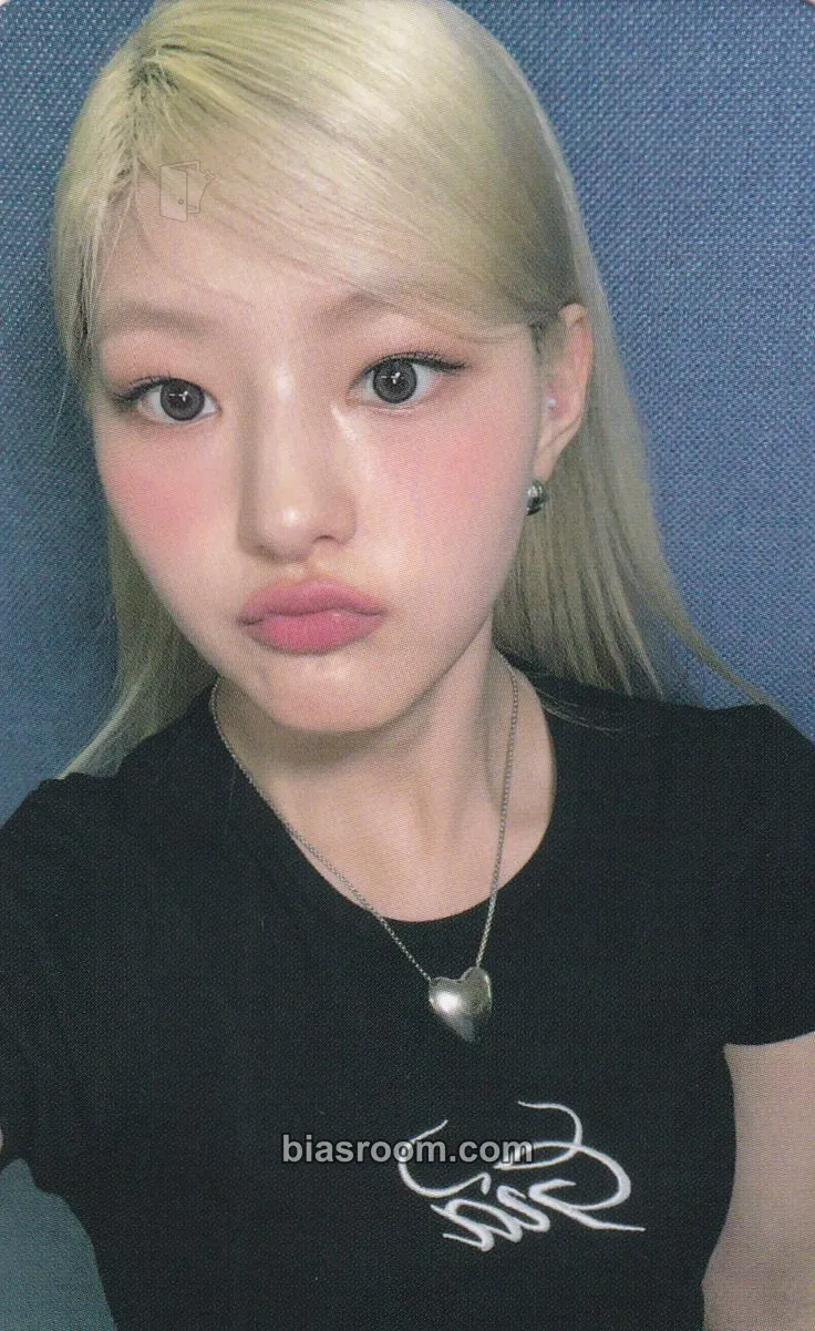 Haneul KISS OF LIFE Photocard - KISS OF LIFE K-pop photocard