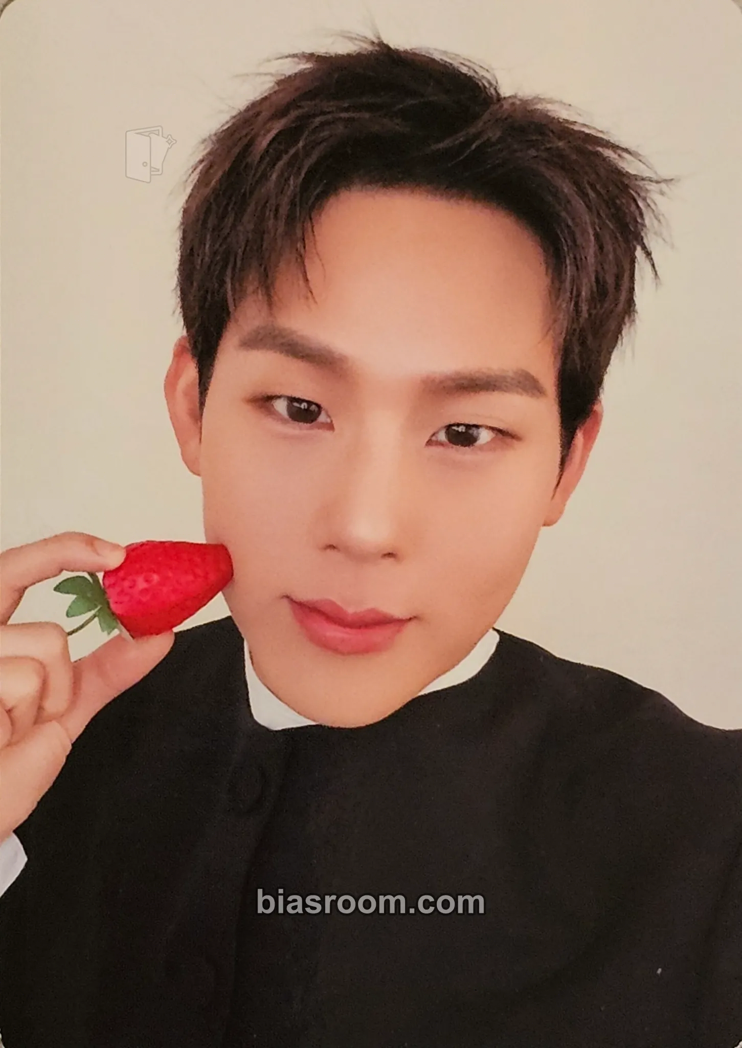 Joohoney Unfold Photocard - MONSTA X - MONSTA X K-pop photocard
