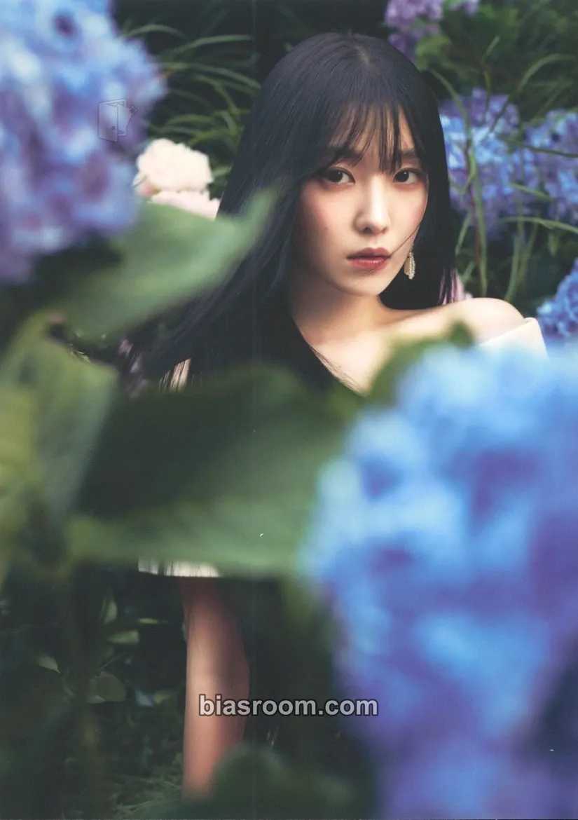 Irene Chill Kill Photocard - Red Velvet - Red Velvet K-pop photocard