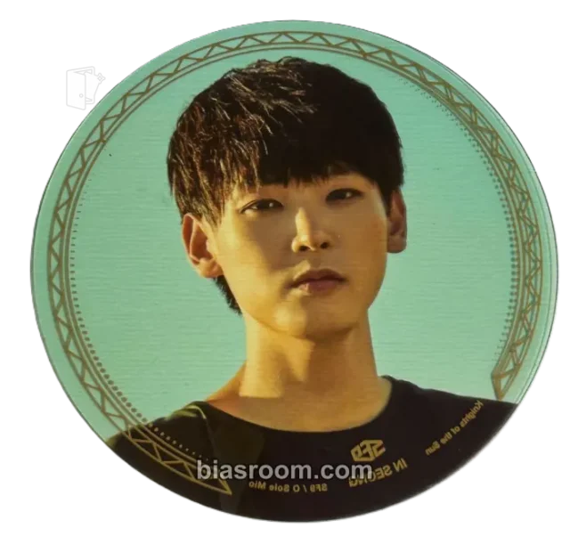 SF9 - Inseong - Knights of the Sun Album album inclusion translucent circle card