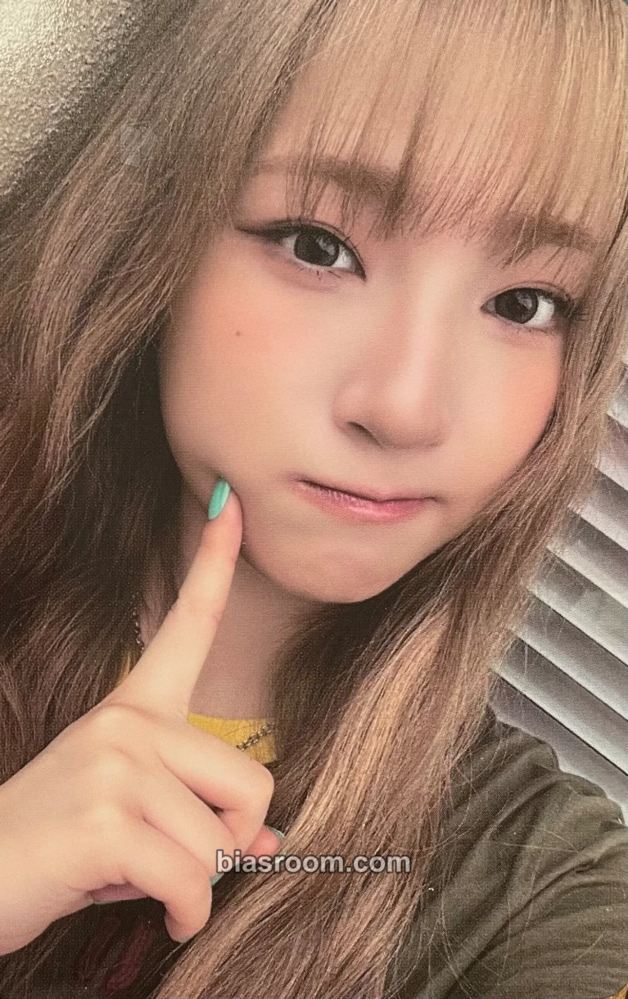 Yunha CURIOUS Photocard - UNIS - UNIS K-pop photocard