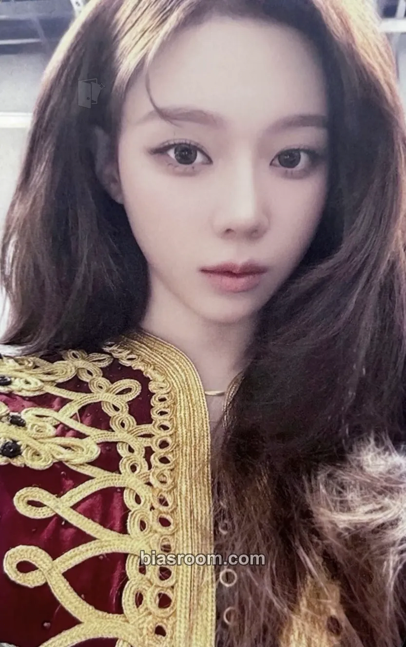 Winter Rich Man Photocard - aespa - aespa K-pop photocard