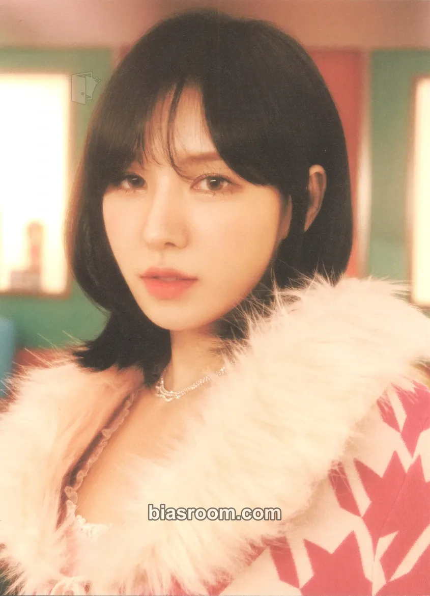 Wendy SMTown Live 2022: SMCU Express Photocard - Red Velvet - Red Velvet K-pop photocard