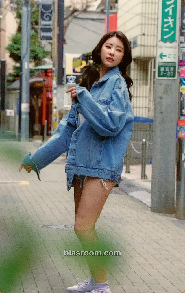 DIA - Huihyeon - YOLO Album album photocard