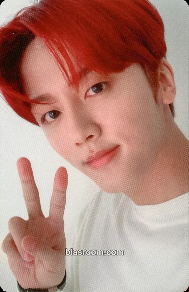 Youngbin SF9 4th Fanclub Fantasia Hologram Photocard - SF9 - SF9 K-pop photocard