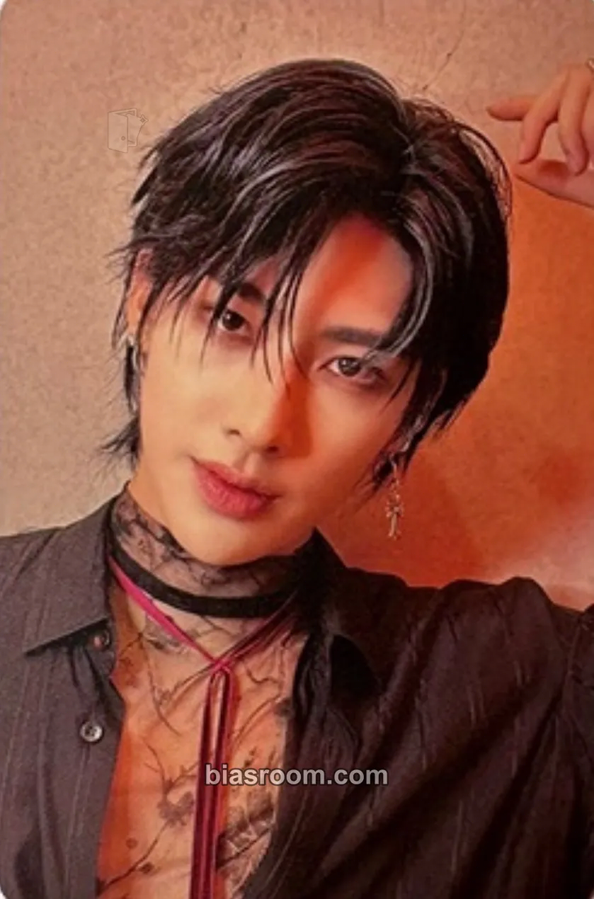 Ricky Cinema Paradise Photocard - ZEROBASEONE - ZEROBASEONE K-pop photocard