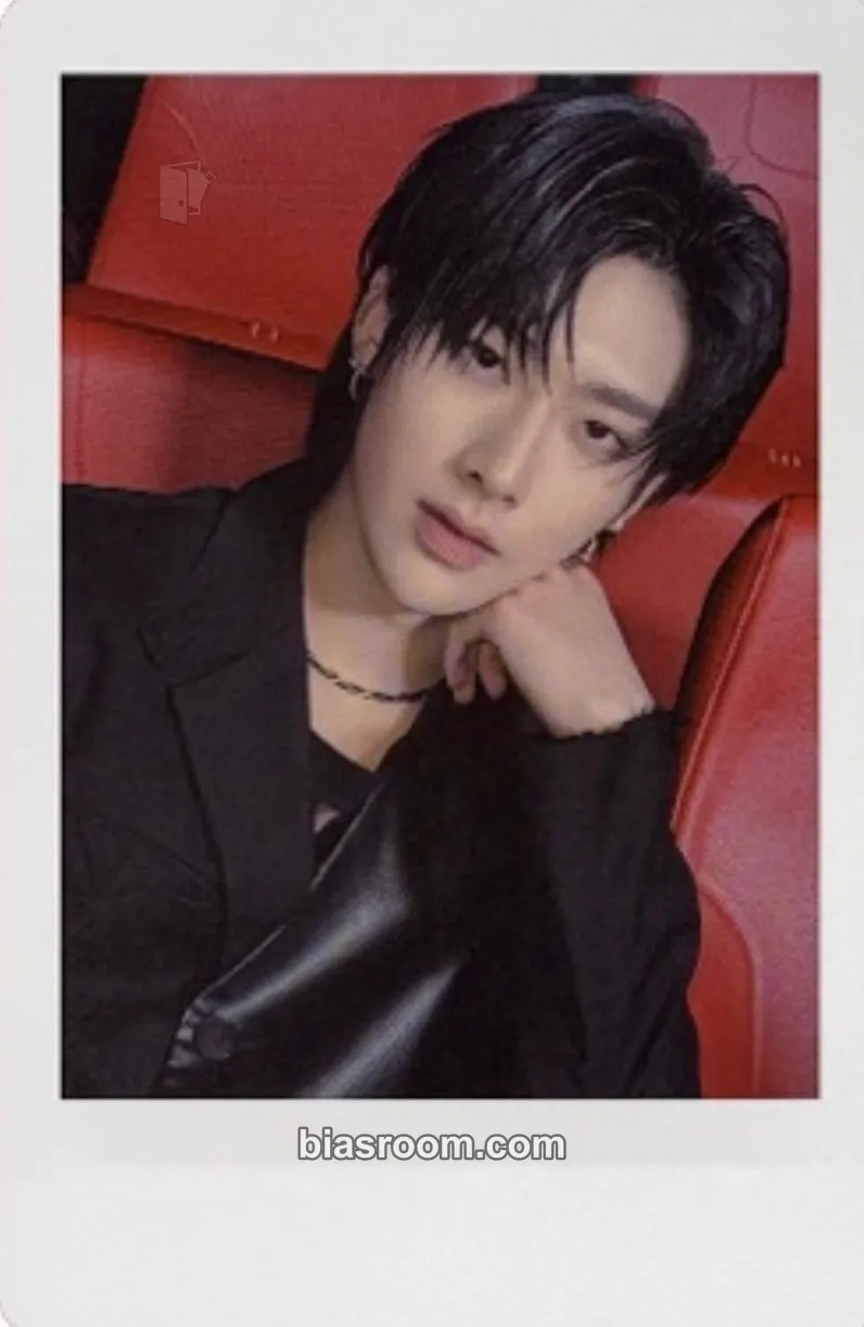 Ricky Cinema Paradise Photocard - ZEROBASEONE - ZEROBASEONE K-pop photocard