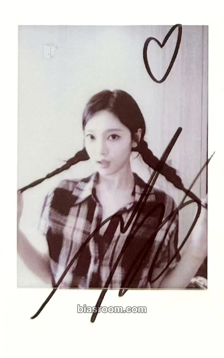 Ningning Armageddon Photocard - aespa - aespa K-pop photocard