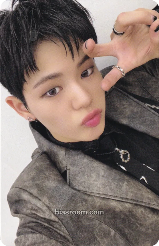 Mun Junghyun Un: SEEN Photocard - EVNNE - EVNNE K-pop photocard