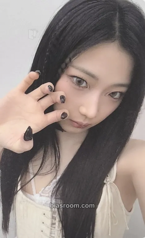 Ruka BABYMONS7ER Photocard - BABYMONSTER - BABYMONSTER K-pop photocard
