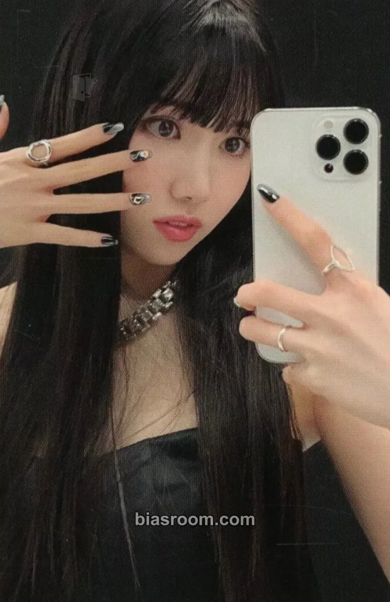 Nano EXTREME DIAMOND Photocard - IS:SUE - IS:SUE K-pop photocard