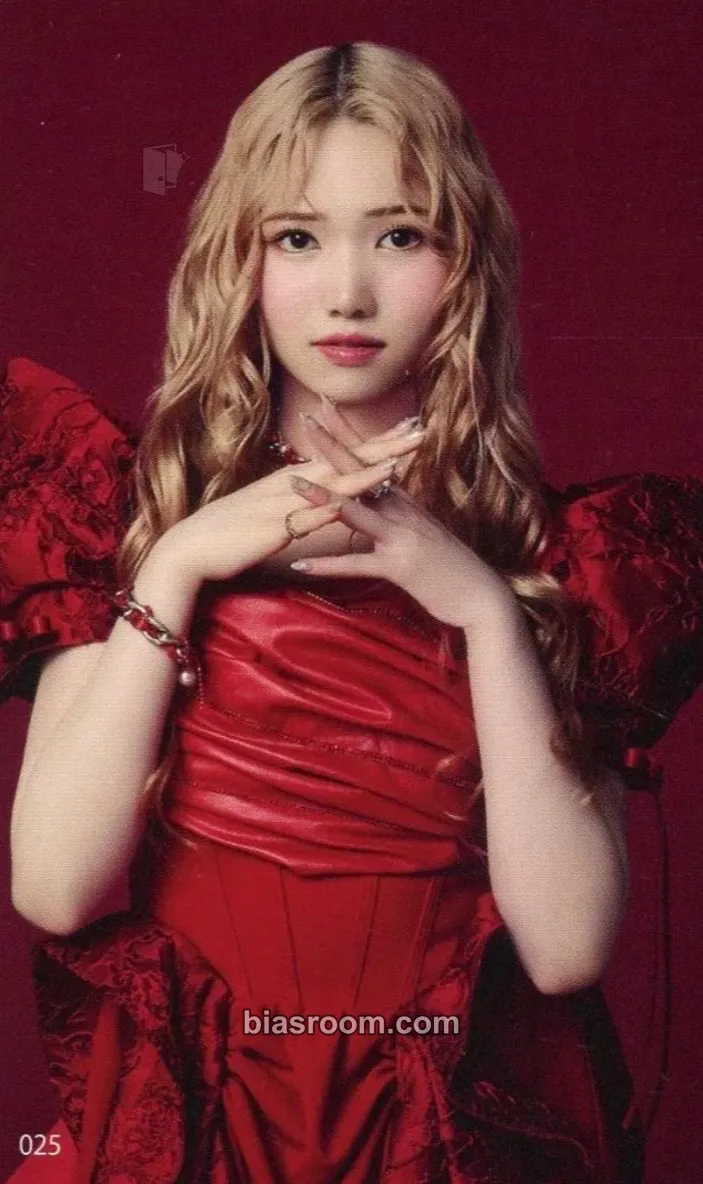 Nano THE 2ND IS:SUE ASSEMBLE <The Scarlet Anniversary> Photocard - IS:SUE - IS:SUE K-pop photocard