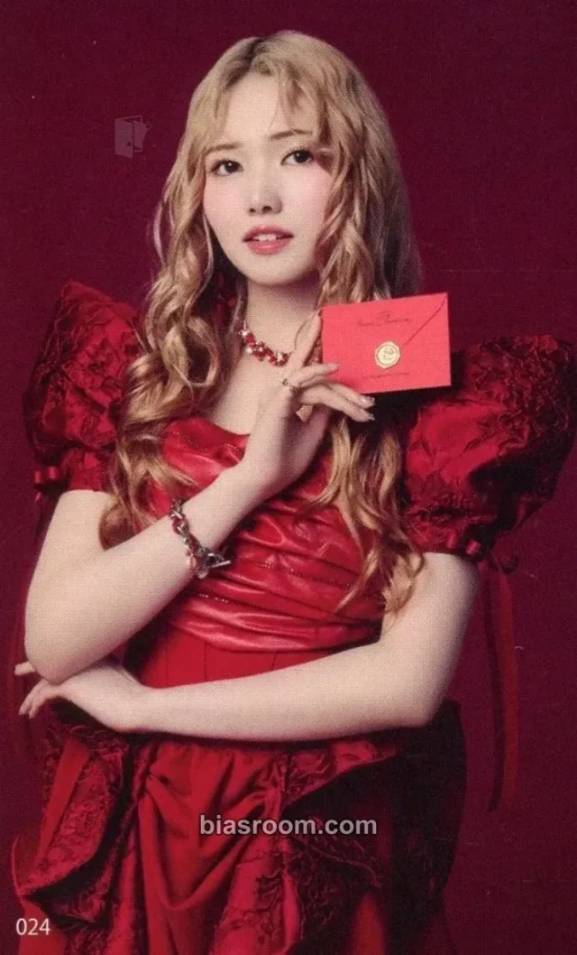 IS:SUE - Nano  - THE 2ND IS:SUE ASSEMBLE <The Scarlet Anniversary>  Event trading card