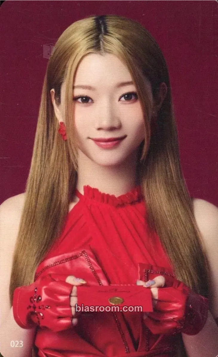 Rino THE 2ND IS:SUE ASSEMBLE <The Scarlet Anniversary> Photocard - IS:SUE - IS:SUE K-pop photocard