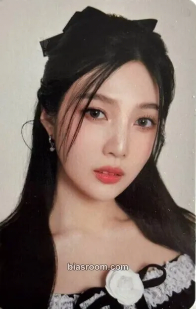 Joy 2024 Season's Greetings Photocard - Red Velvet - Red Velvet K-pop photocard