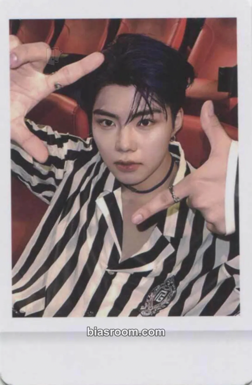 Gunwook Cinema Paradise Photocard - ZEROBASEONE - ZEROBASEONE K-pop photocard