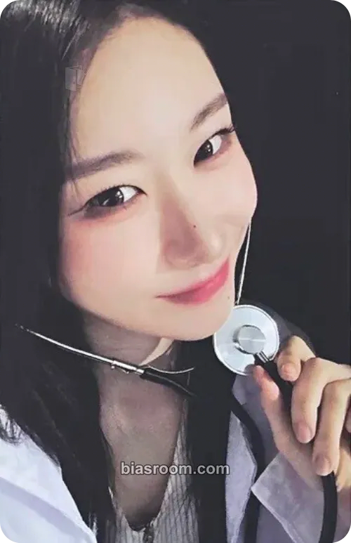 Chaeryeong TUNNEL VISION Photocard - ITZY - ITZY K-pop photocard