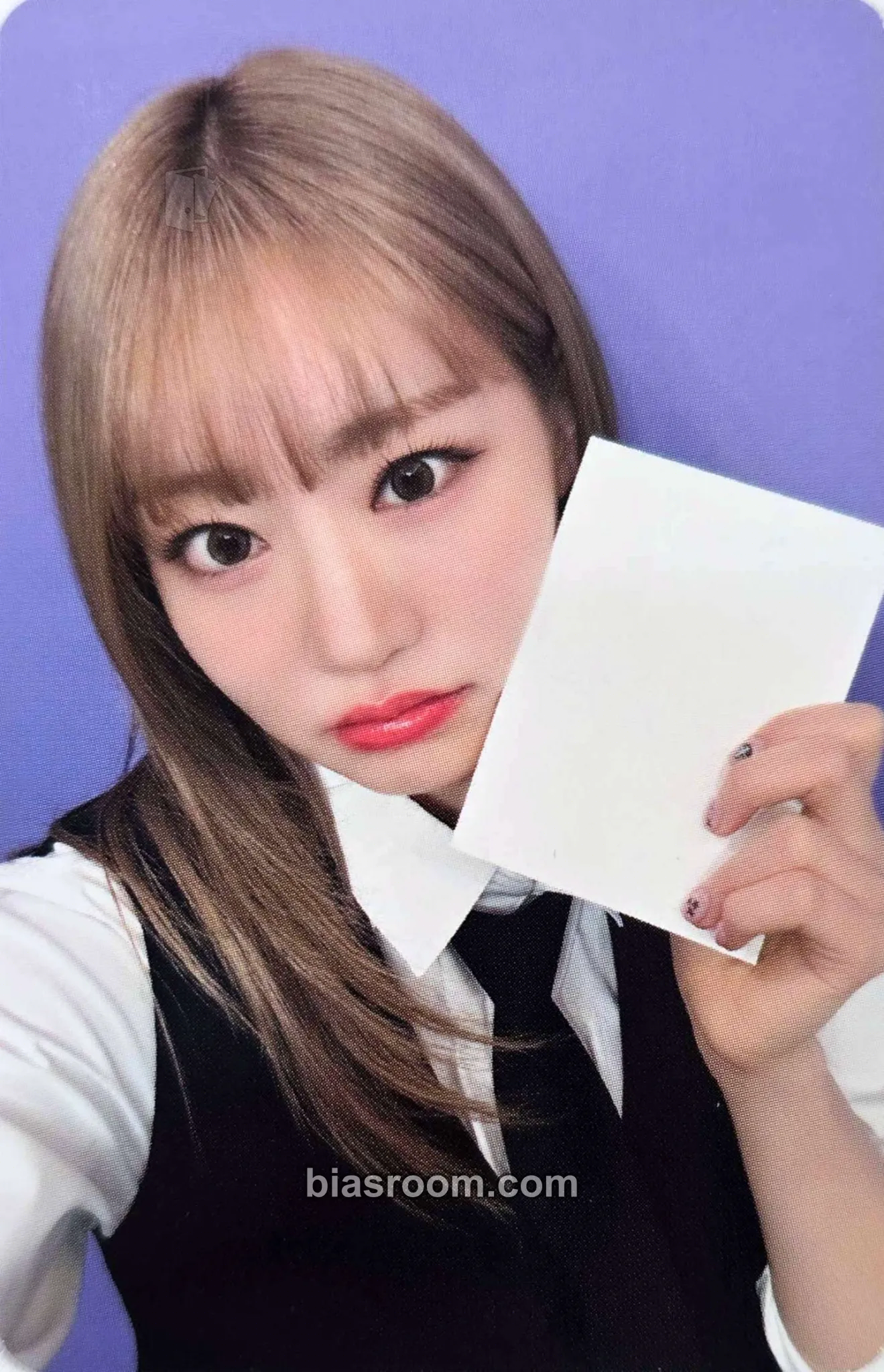 Julie Born to be XX Photocard - KISS OF LIFE - KISS OF LIFE K-pop photocard