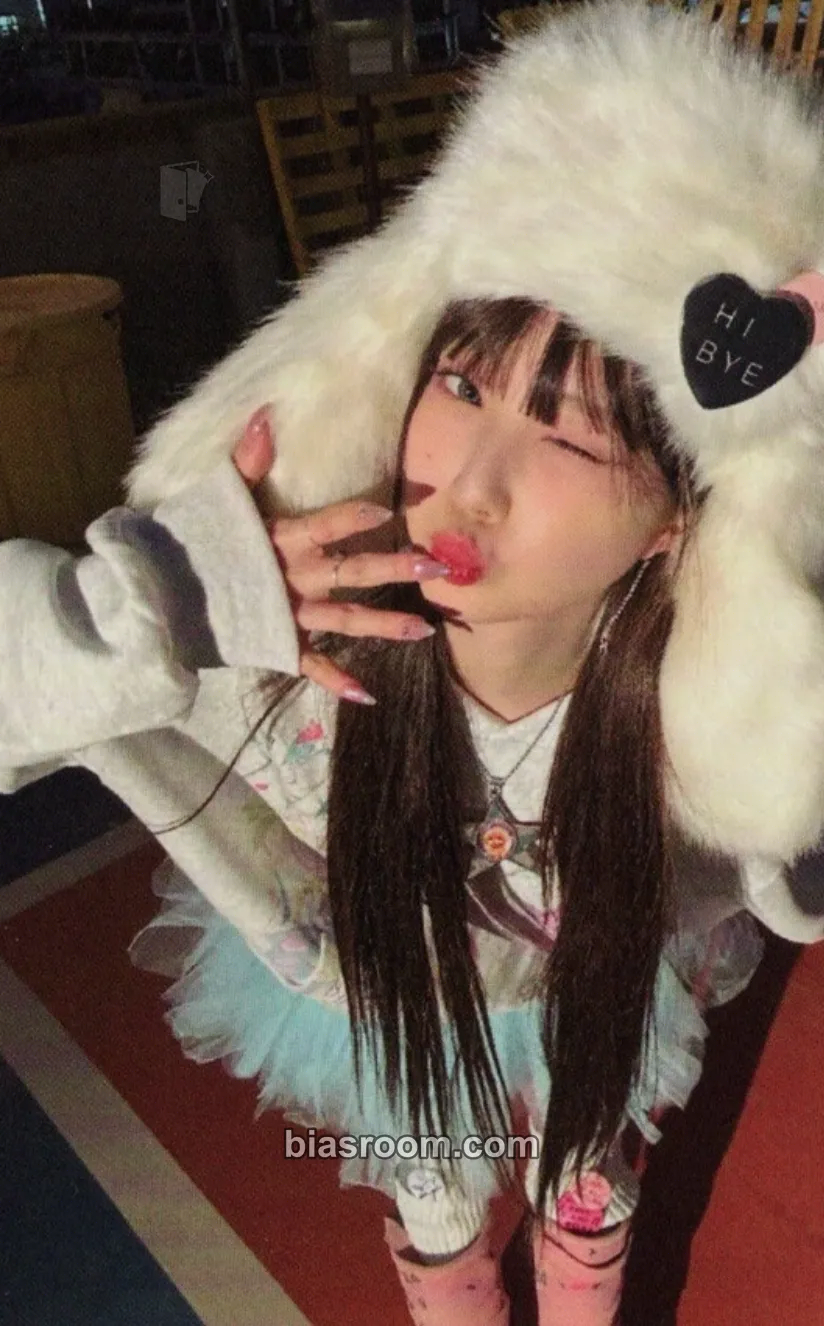YeoJin Lv1 Photocard - Yeojin - Yeojin K-pop photocard