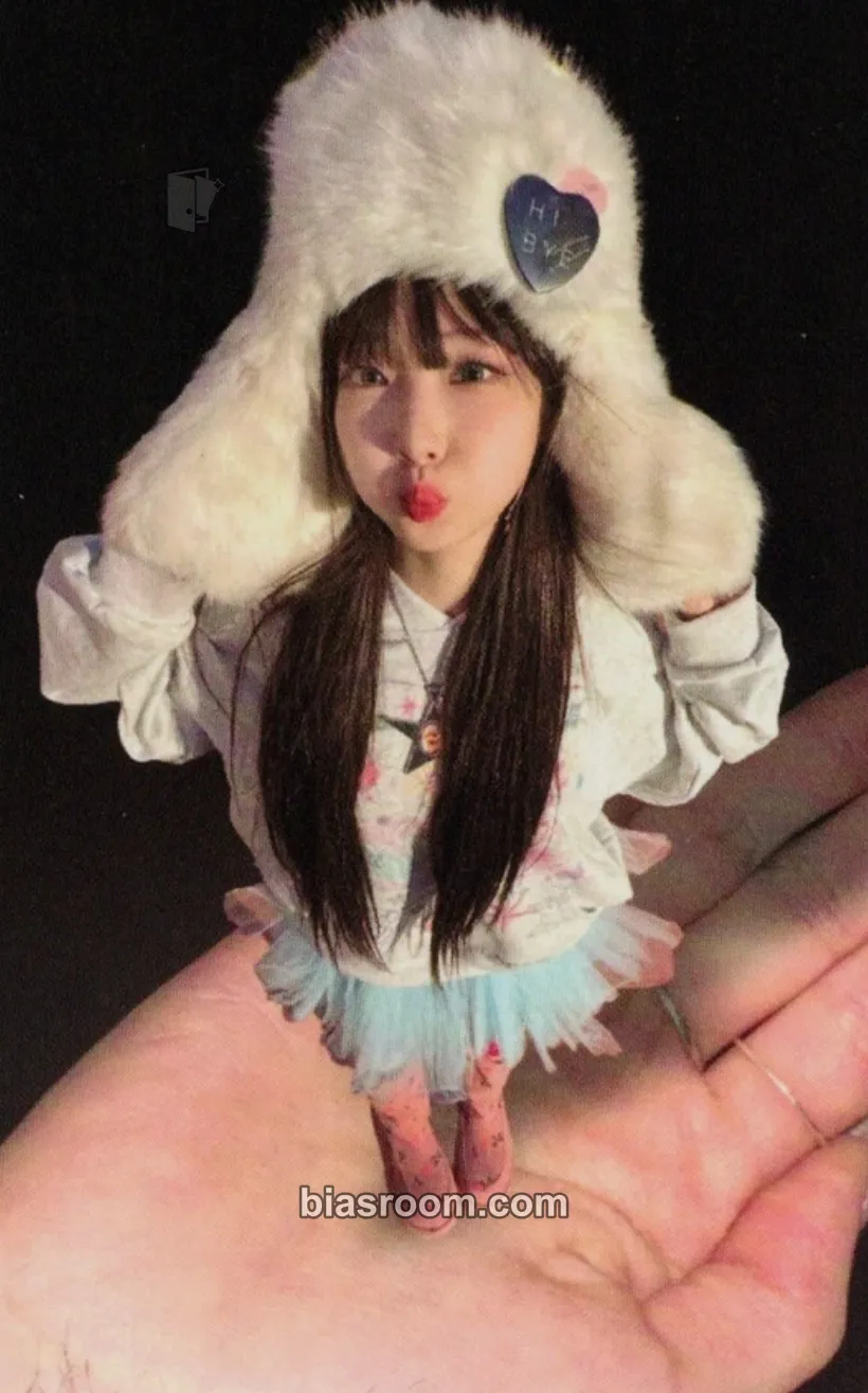 YeoJin Lv1 Photocard - Yeojin - Yeojin K-pop photocard