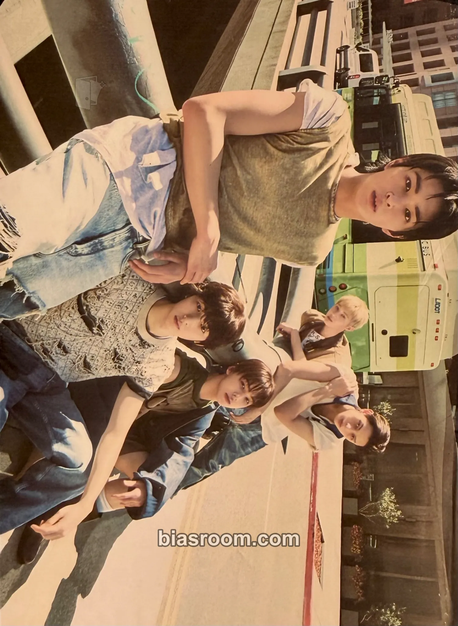 COLOR OUTSIDE THE LINES Photocard - CORTIS - CORTIS K-pop photocard