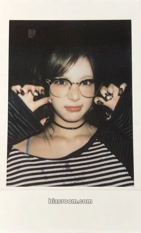Hong Eunchae SPAGHETTI Photocard - LE SSERAFIM - LE SSERAFIM K-pop photocard