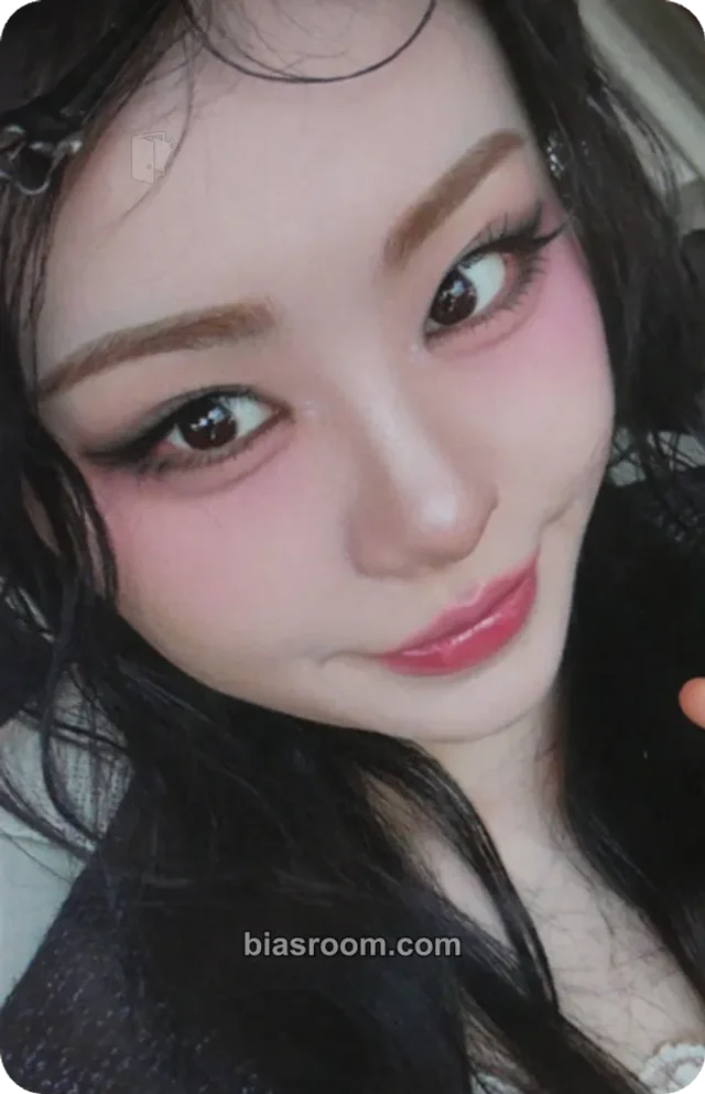 Kik5o x AleXa - Kik5o - VITAL CHECK Album album photocard