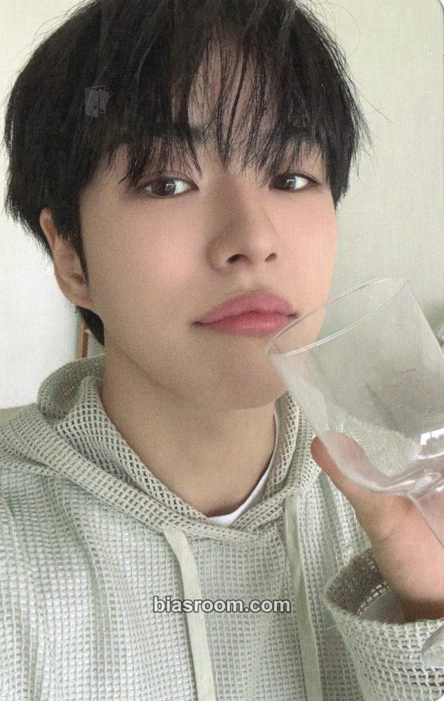 Yoon Jaehyuk 2026 Season's Greetings - Offstage: Soft days Photocard - TREASURE - TREASURE K-pop photocard
