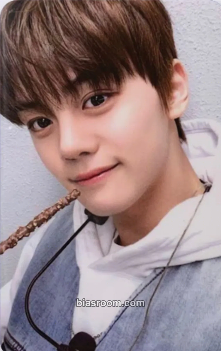 Gyuvin Melting Point Photocard - ZEROBASEONE - ZEROBASEONE K-pop photocard